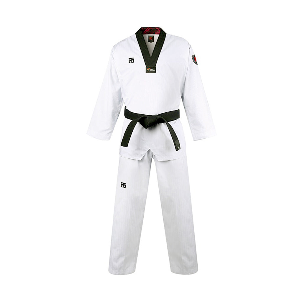 dobok básico de Taekwondo con cuello negro S.5 de Mooto, vista frontal