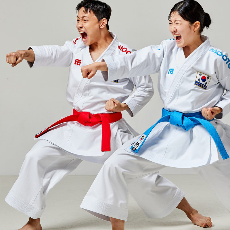 Karategui Extera Kata Mooto