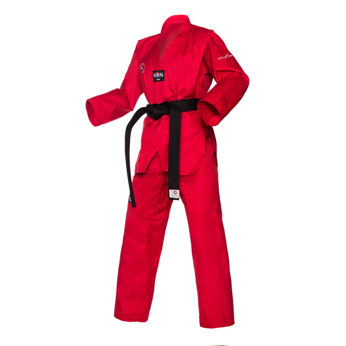 dobok rojo de Taekwondo, de lado