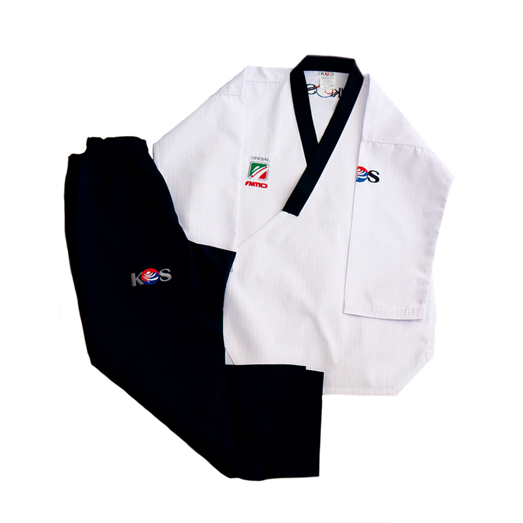 Dobok de Taekwondo Dan Hombre de formas Poomsae, doblado