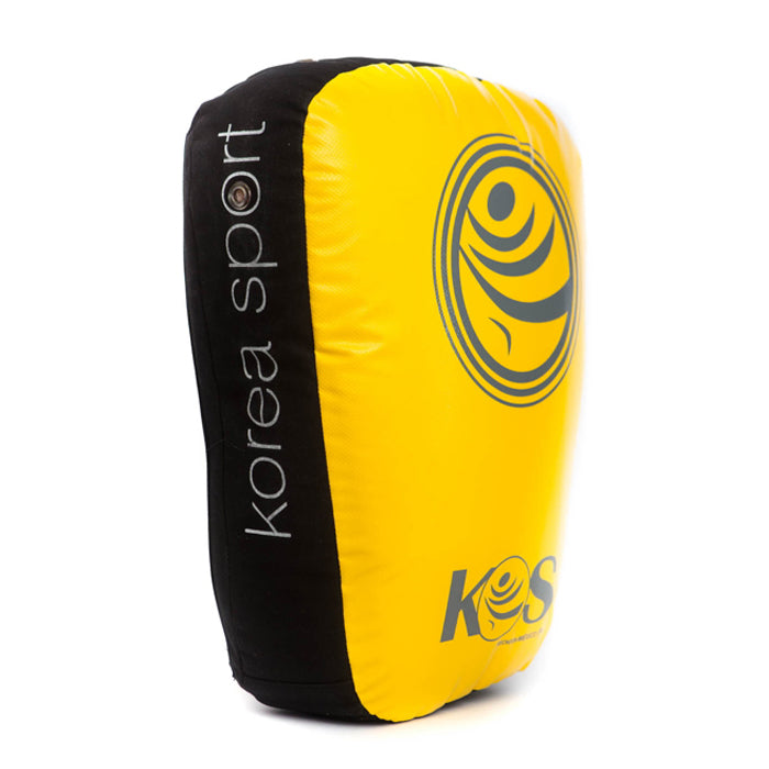 Perfecto para practicar con adultos, el Domy GRANDE KOS es ideal para el entrenamiento en pareja. Es ligero de peso y se maneja fácilmente. Vista perfil.