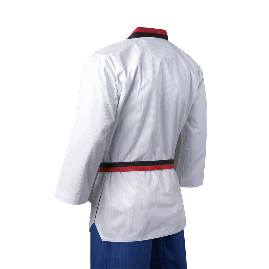 Dobok Poomsae Poom Hombre Mooto, vista trasera