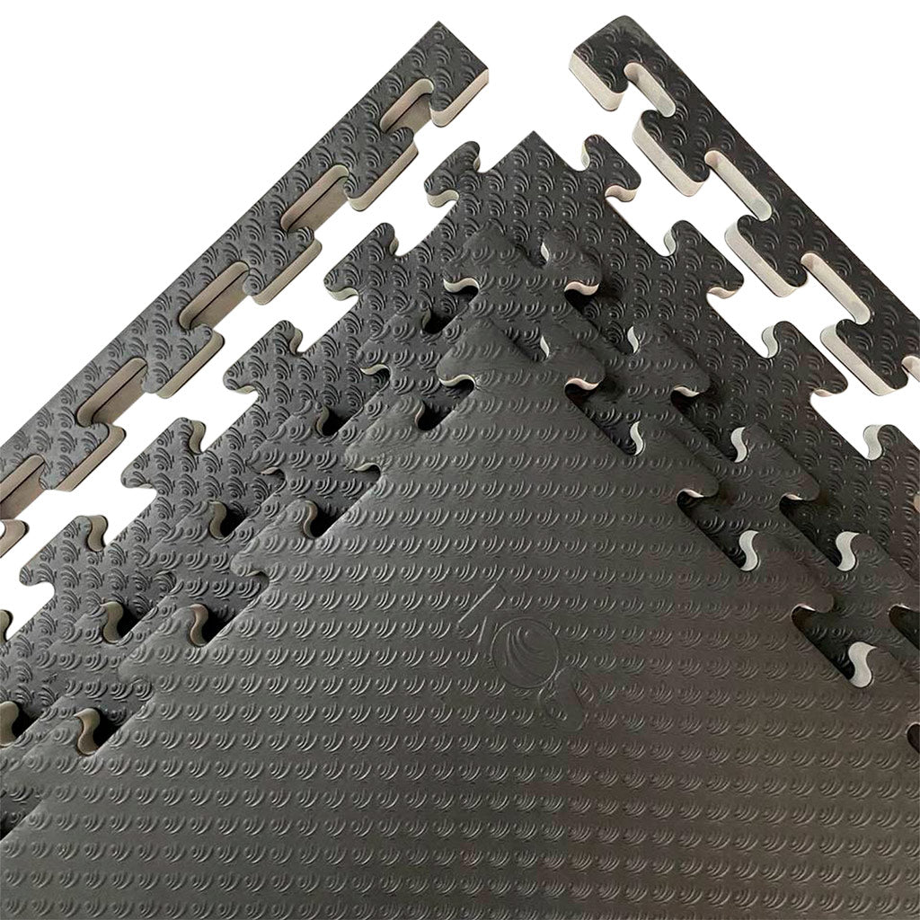 Piso KOS negro detalle