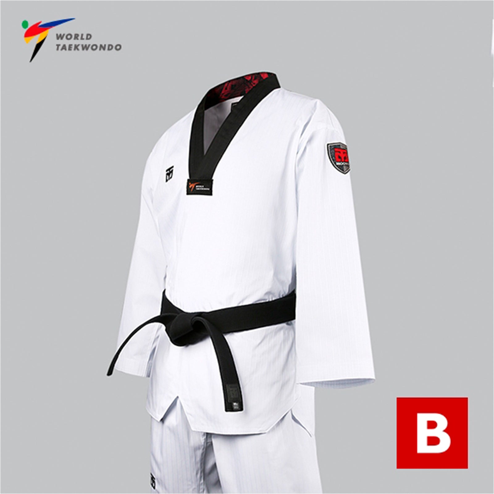dobok de Taekwondo básico con cuello negro S.4.5 de MOOTO, vista tres cuartos