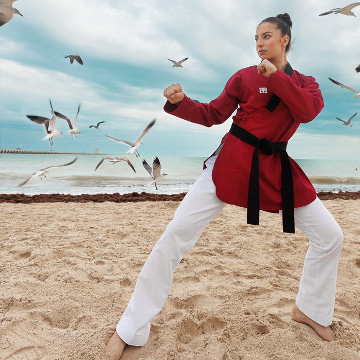 Dobok 3F 2 Woman Rojo Mooto
