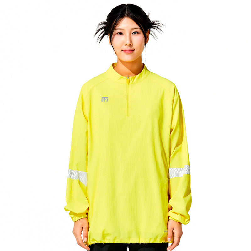 chamarra Thunder Jacket Amarillo Mooto puesta frente