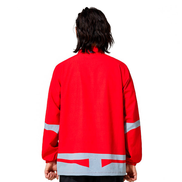 chamarra Thunder Jacket Rojo Mooto puesta vista trasera