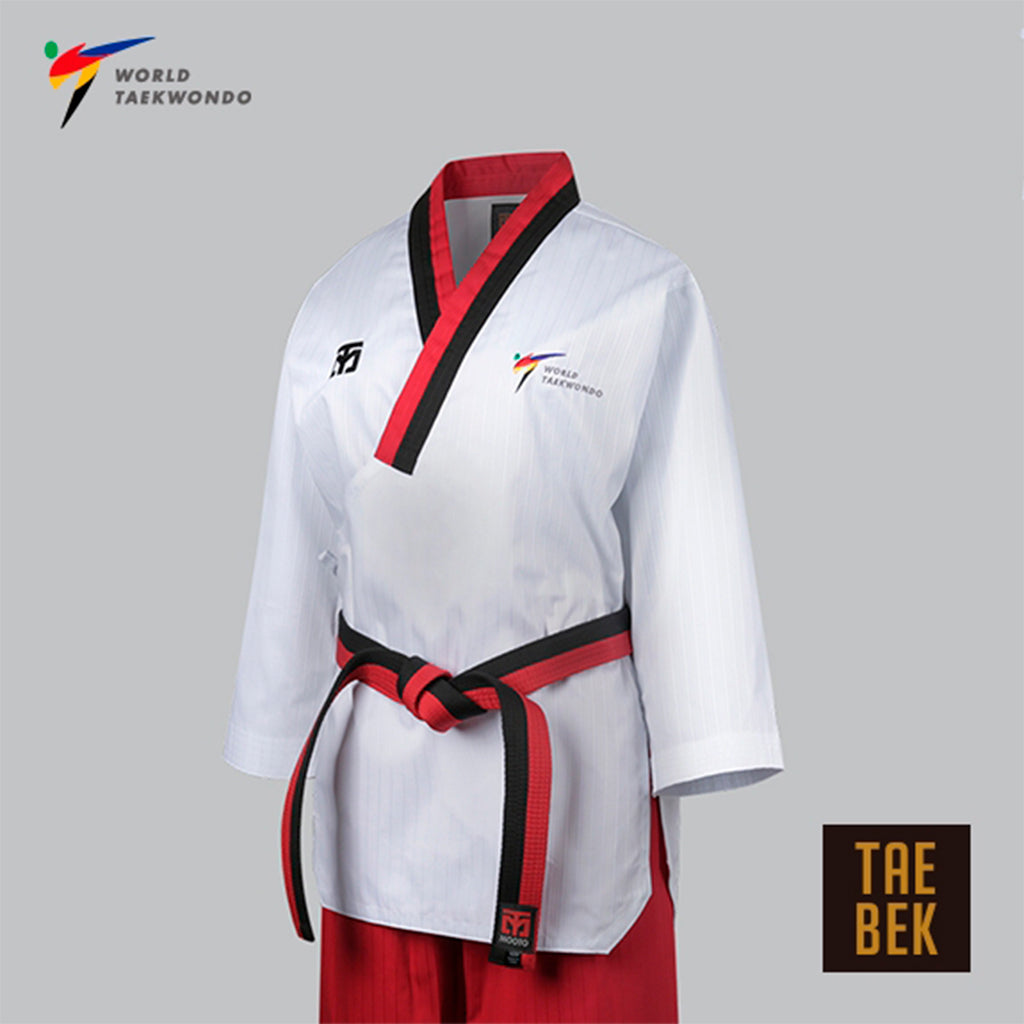Dobok Poomsae Poom Mujer Mooto, frente