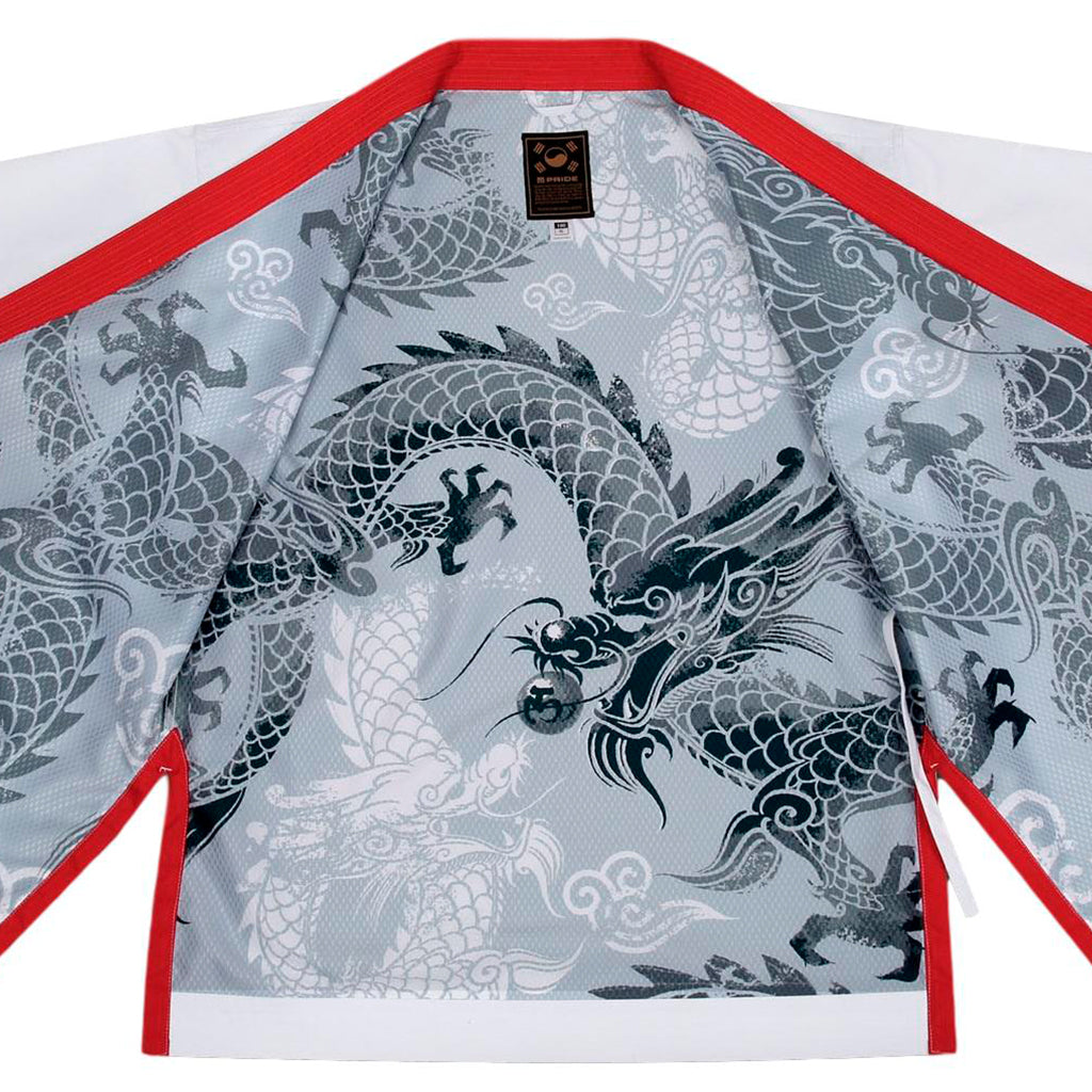 Dobok Grand Master KeumGang Mooto, vista interior